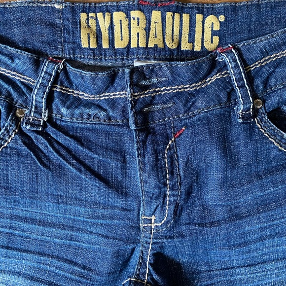 Capris - Picture 2 of 5